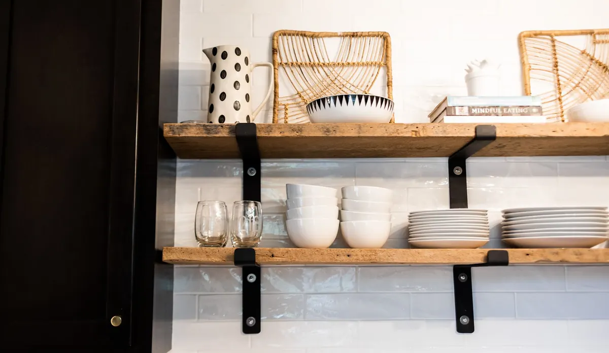 How to Style a Rental Kitchen Without Drilling or Painting